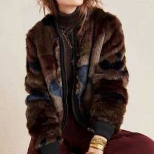 Faux fur bumper jacket